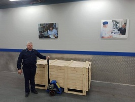 Спецсвязь перевезла выставку прикладного искусства народов Дальнего Востока