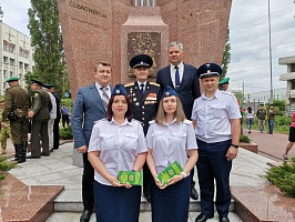 Спецсвязь поздравляет с Днем пограничника!