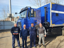 Новые тягачи в автопарке Спецсвязи